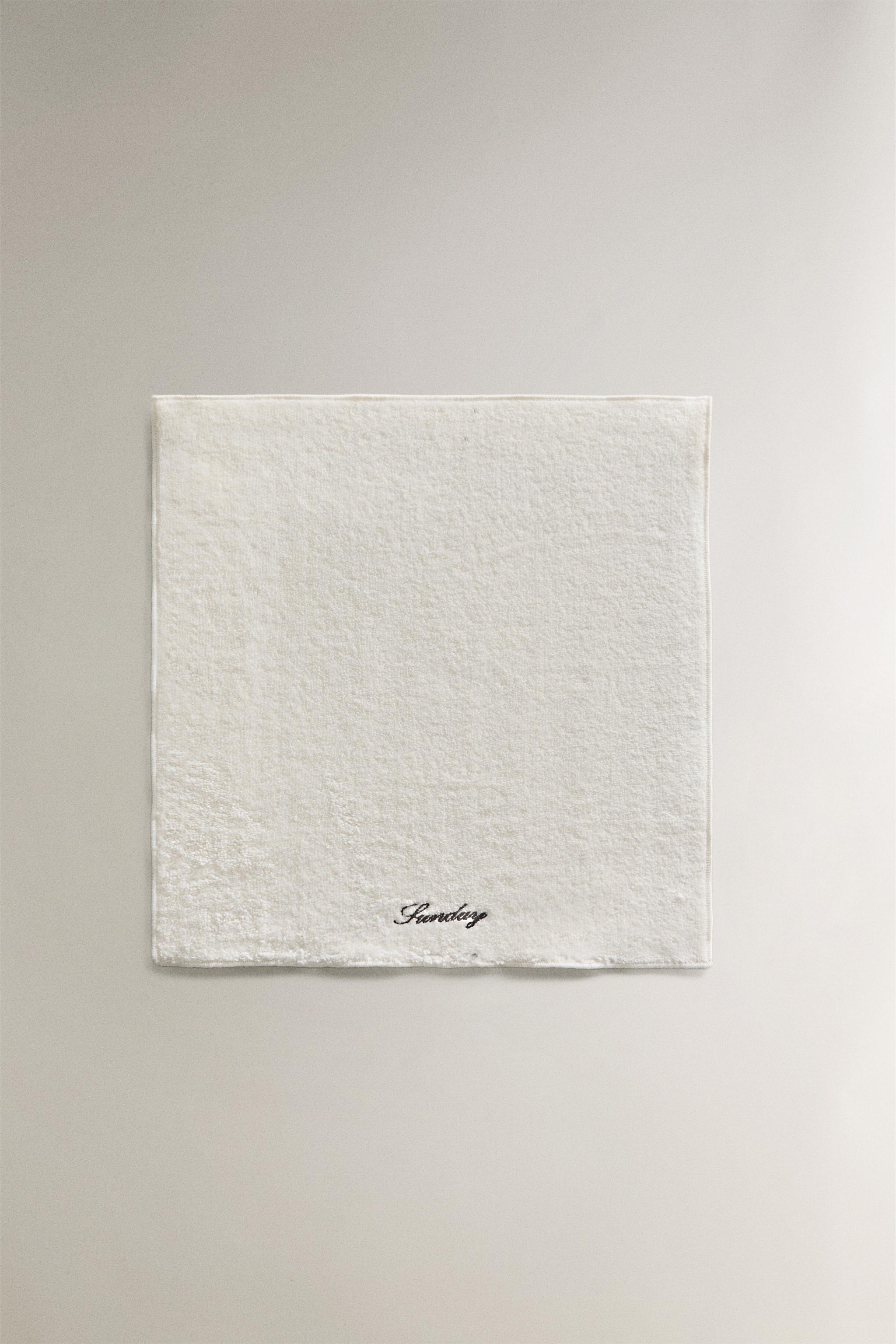 PACK OF COTTON HAND TOWELS WITH DAYS OF THE WEEK (PACK OF 7)